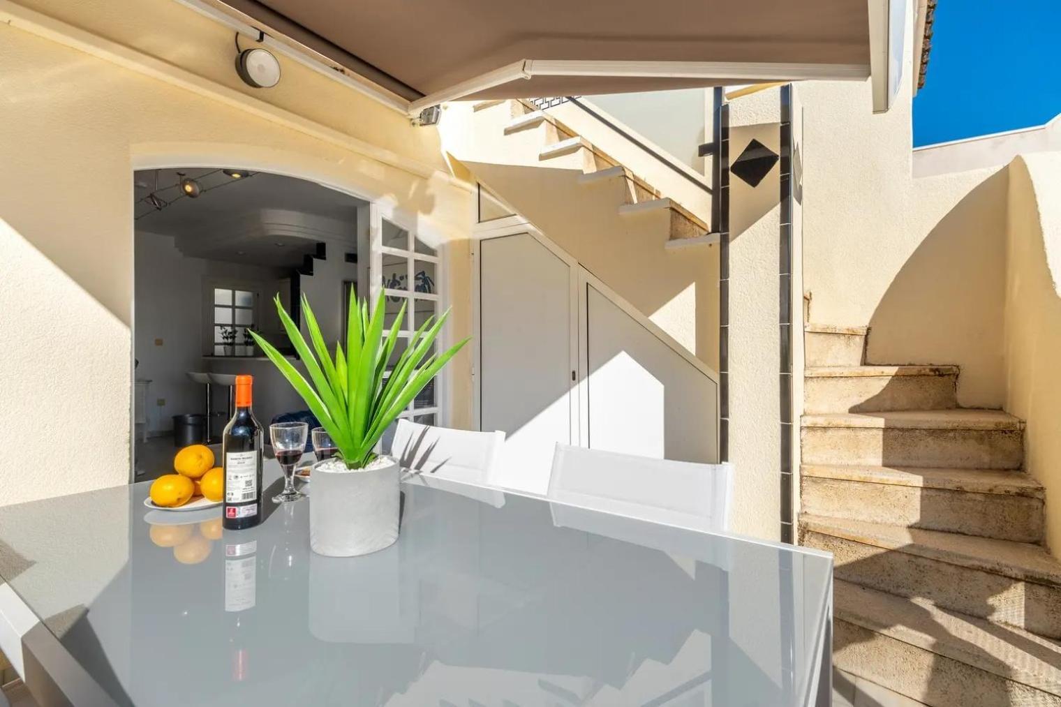 טורבייחה Amazing Penthouse On The Beach, Sea Views, Wifi, Airconditioning And Parking מראה חיצוני תמונה