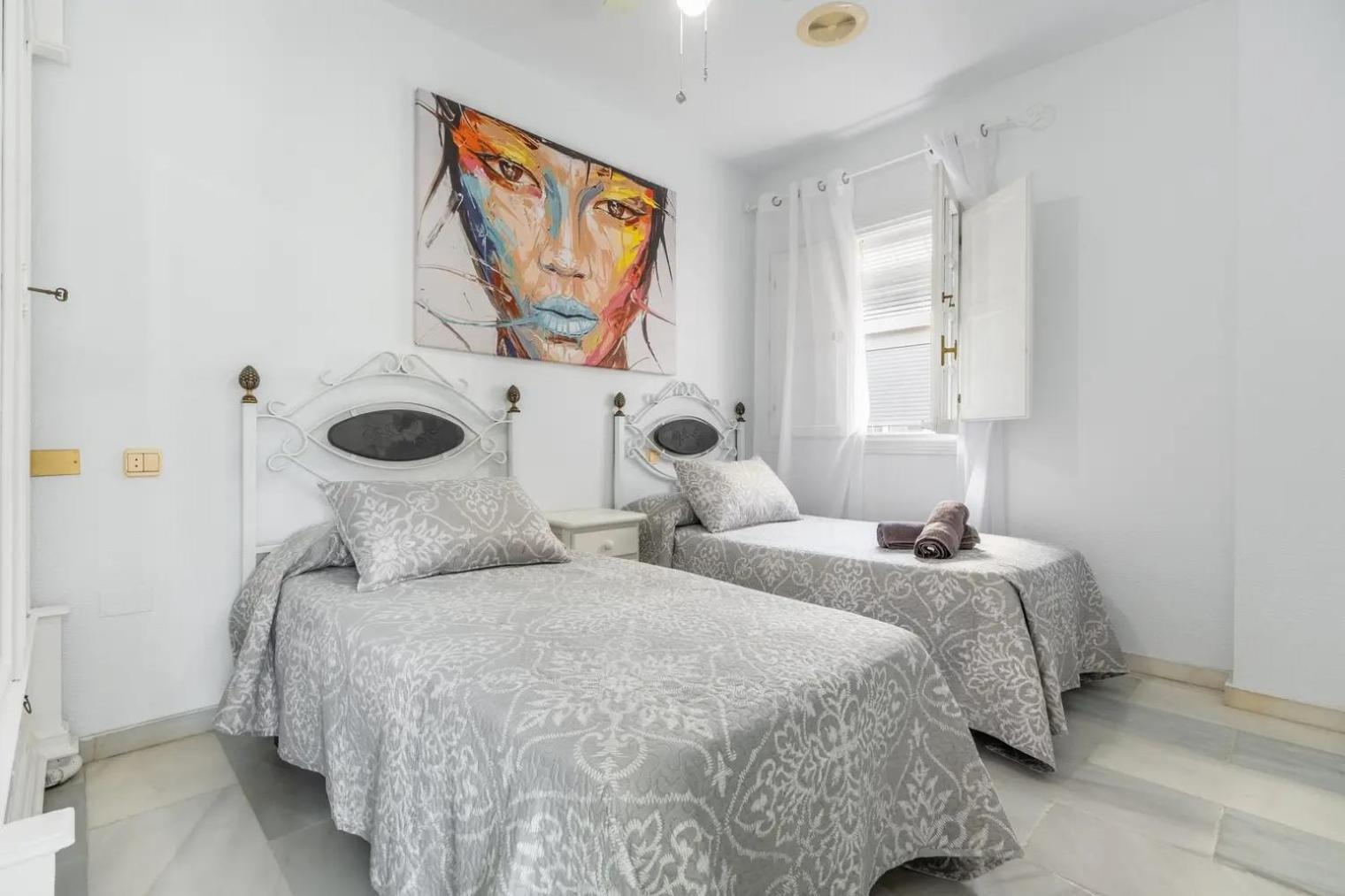 טורבייחה Amazing Penthouse On The Beach, Sea Views, Wifi, Airconditioning And Parking מראה חיצוני תמונה