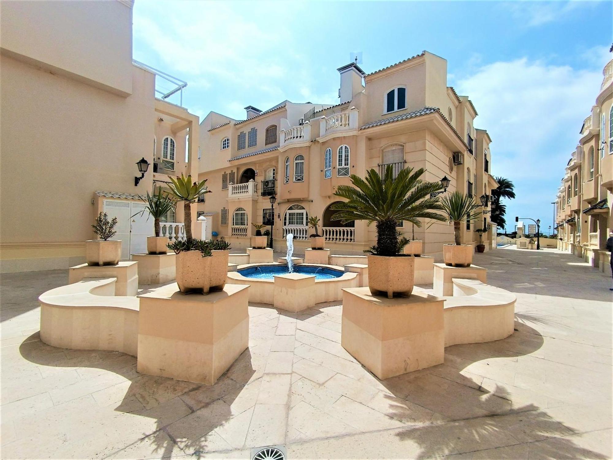 טורבייחה Amazing Penthouse On The Beach, Sea Views, Wifi, Airconditioning And Parking מראה חיצוני תמונה