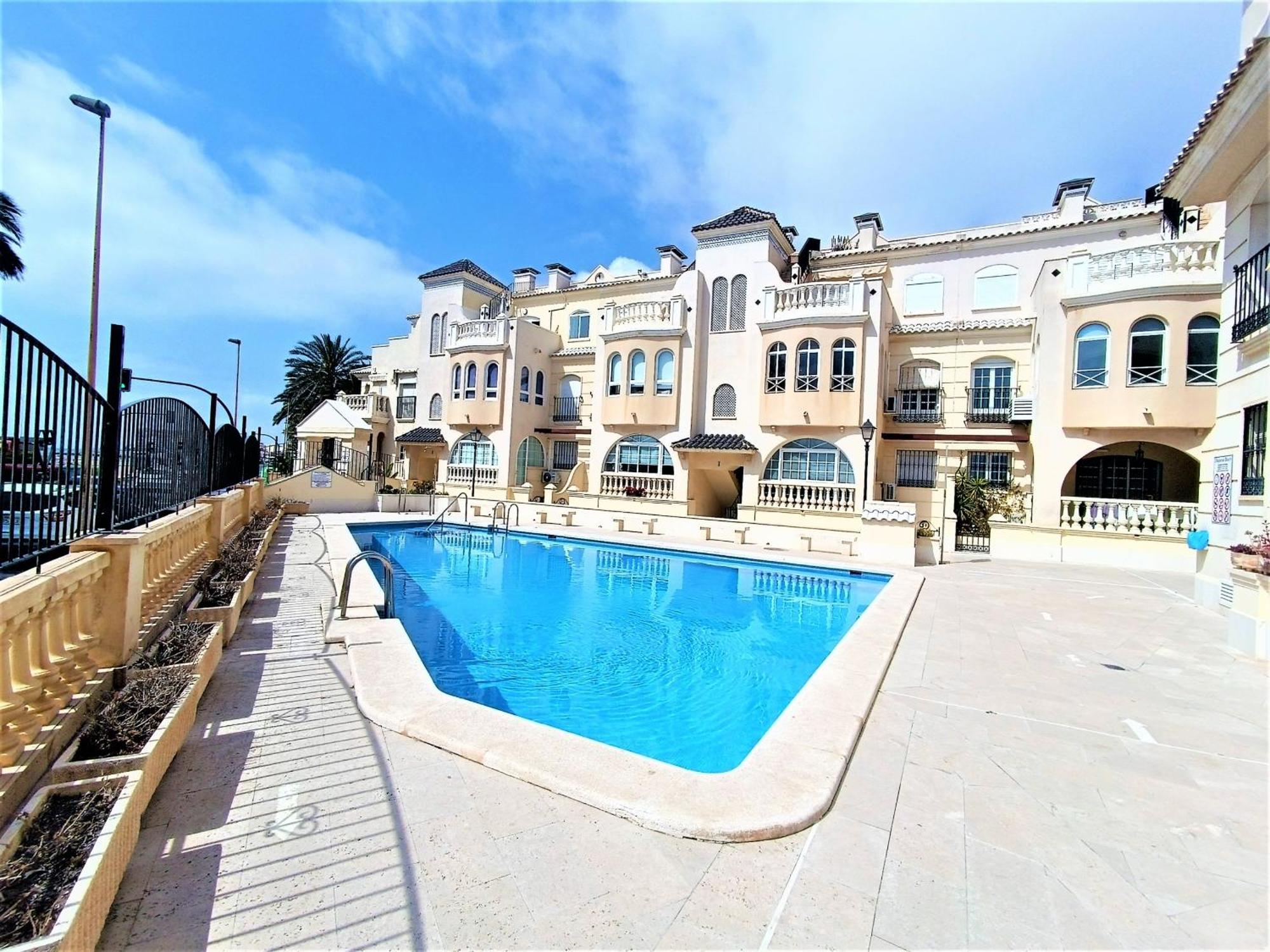 טורבייחה Amazing Penthouse On The Beach, Sea Views, Wifi, Airconditioning And Parking מראה חיצוני תמונה